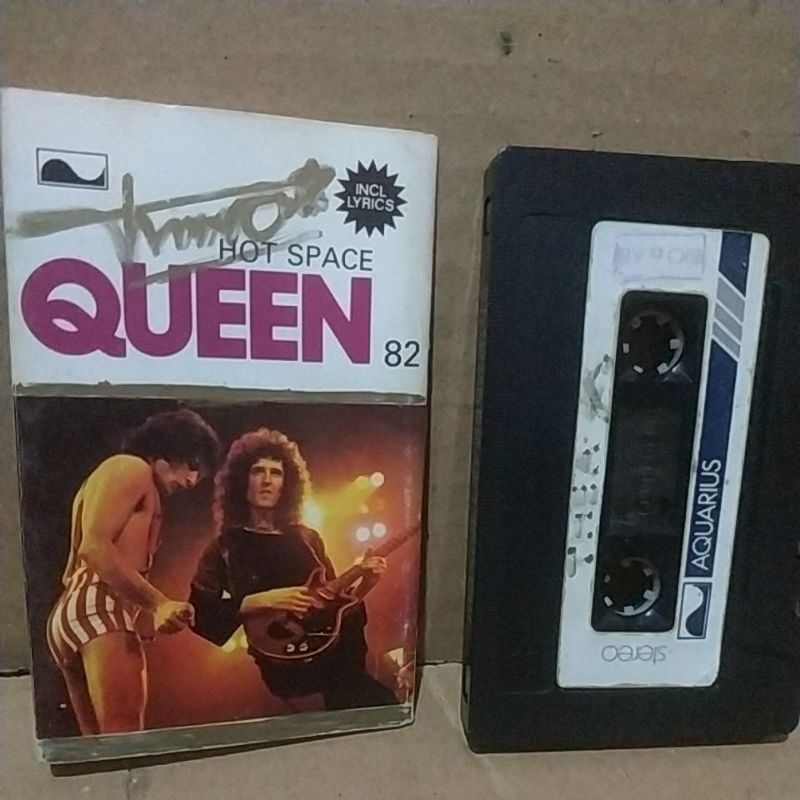 เทปคาสเซ็ท ควีน: Hot Space Queen 82