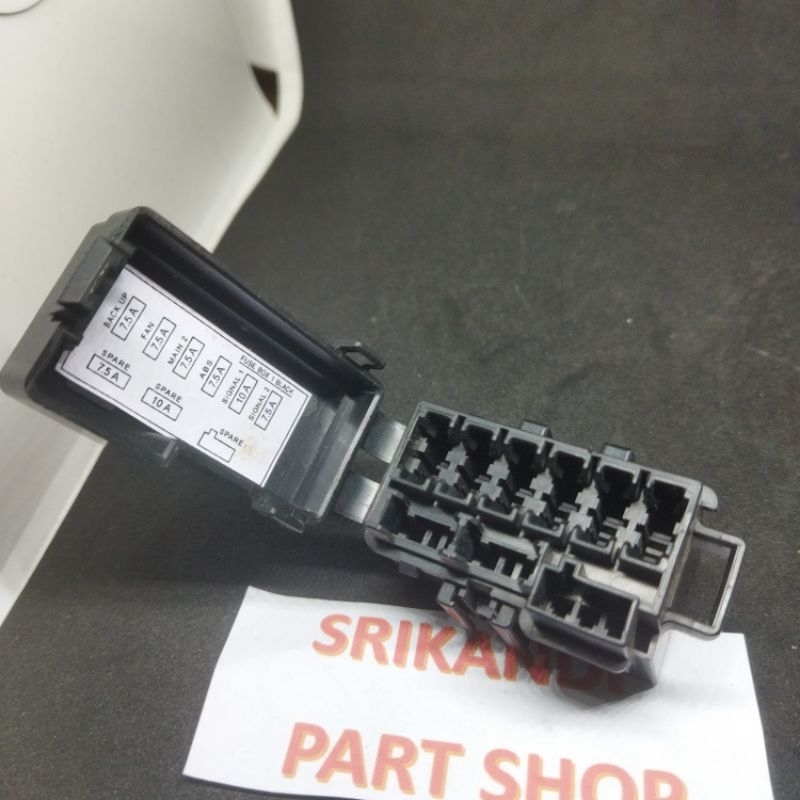 กล่องฟิวส์ Honda vario 125 fi หลอดแรก cb 150 r, verza, cbr