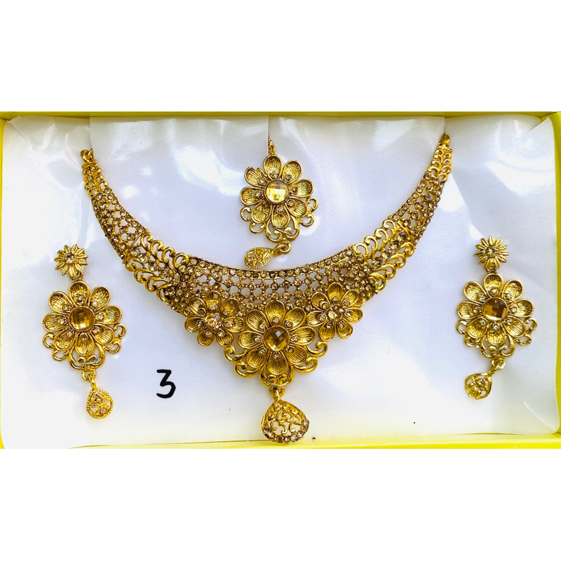 (3) ชุดสร้อยคอสําหรับ PARTIES + MATANG TIKKA HEAD DECORTATIONS & BEAUTIFUL KERBU EARRINGS