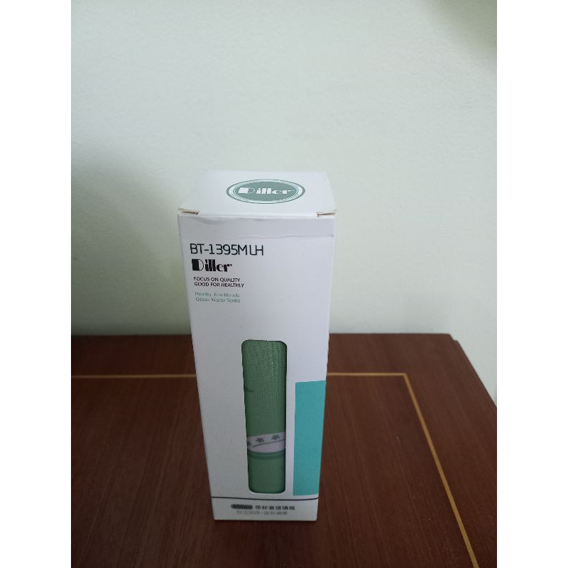 DILLER GLASS BOTTLE DILLER ORIGINAL GLASS WATER BOTTLE TUMBLER แก้ว