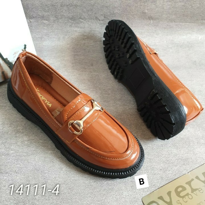 Miss Office - รองเท้าโลฟเฟอร์รุ่นสําหรับรองเท้าออฟฟิศผู้หญิง