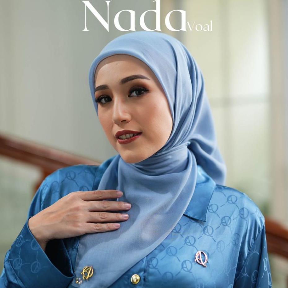 AQILLAH by IRA - Japanese Paris Square Hijab Nada - ฮิญาบพรีเมี่ยมดั้งเดิมพร้อมขอบเย็บ