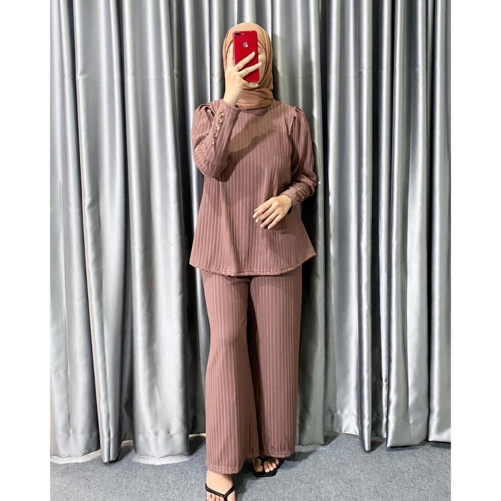 One SET Hornet Knit / Women & 39;s oneset ชุดถักปุ่มแขน Culotte สไตล์กางเกงยืดด้านบนผู้หญิง & 39; s 