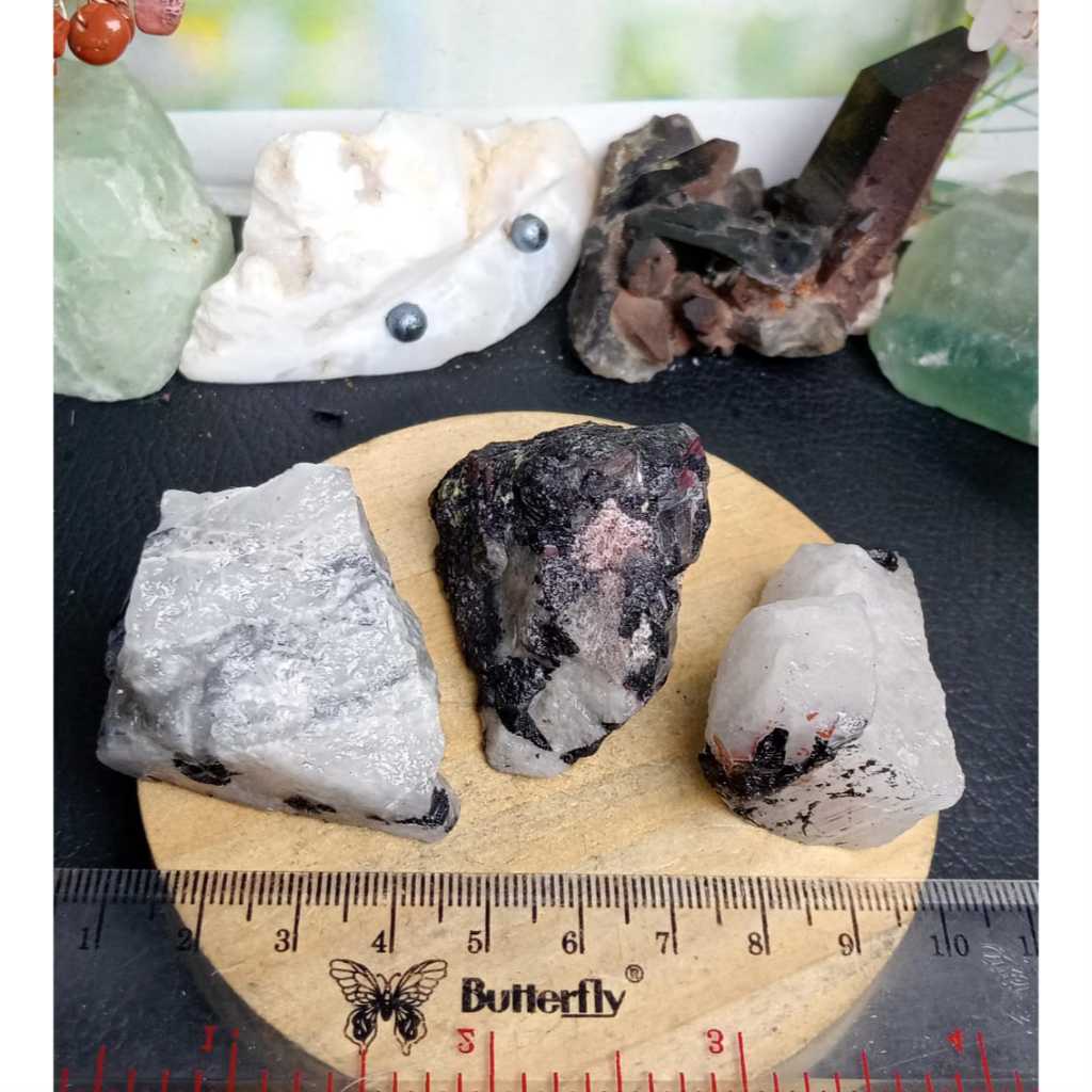 Natural Black Tourmaline Quartz Rough (1)