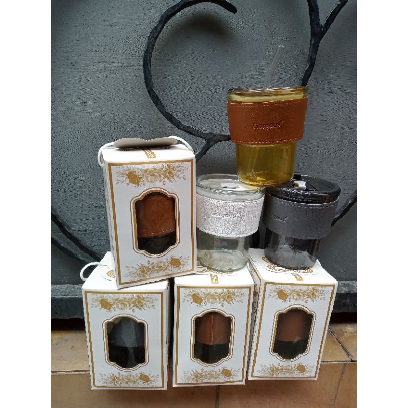 STRAW GLASS/GORGOUS BOX SUVERNIR GLASS