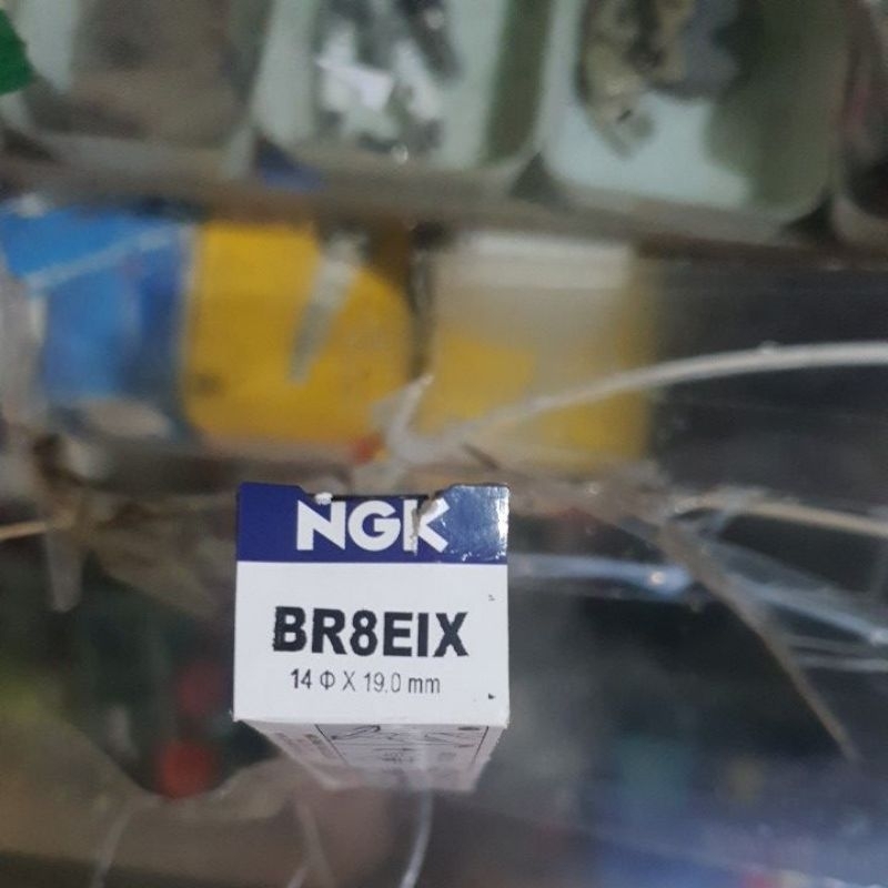 หัวเทียน NGK BR8EIX*