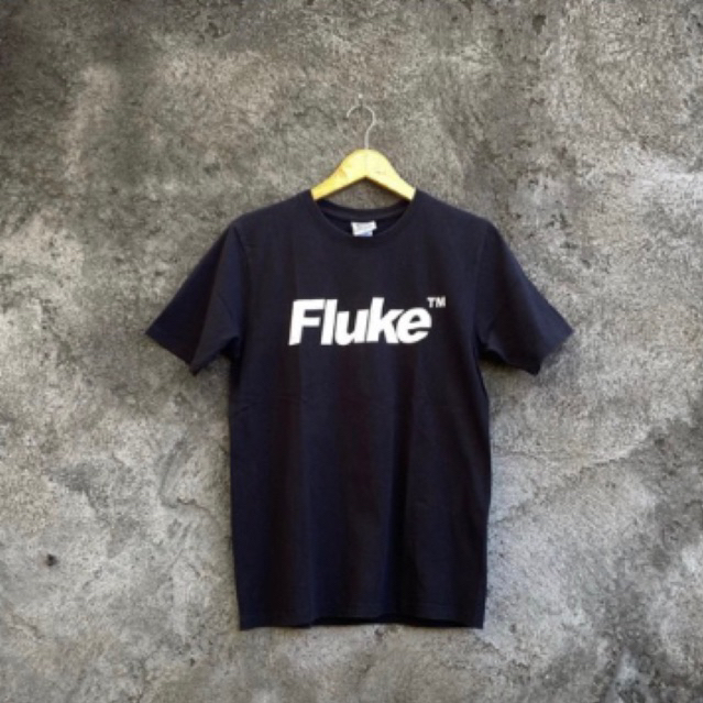 เสื้อยืด Fluke มือสอง