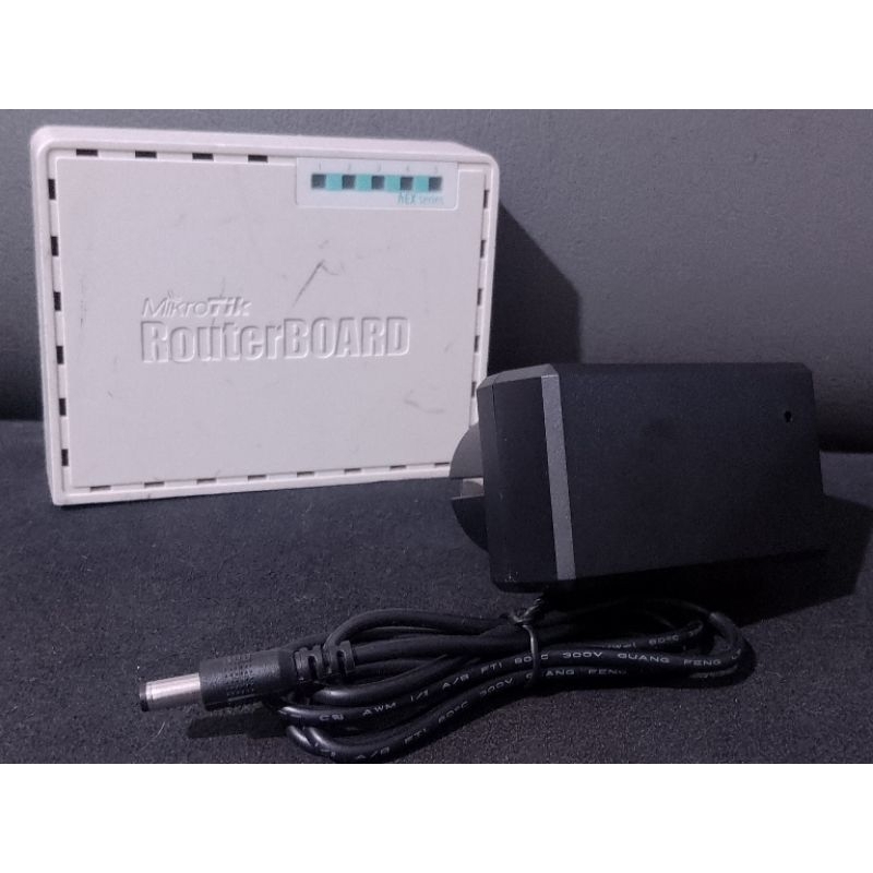 Mikrotik RB750r2 scond