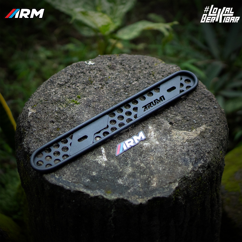 PERFORATED POLKADOT EXHAUST ARM SHIELD