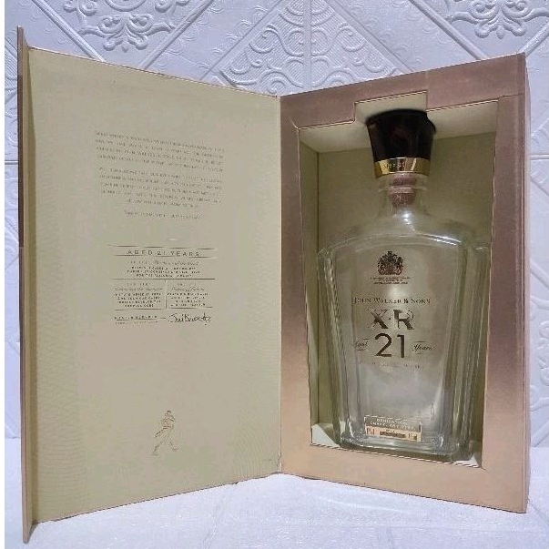 ขวด jw, xr 21, 700ml มือสอง