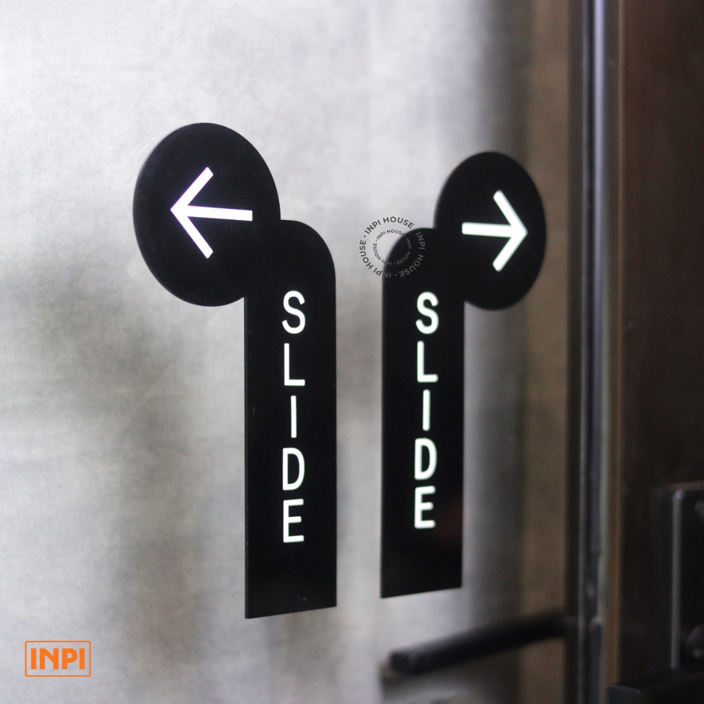INPI HOUSE Signage ประตูบานเลื่อน - กระดานป้ายทิศทางประตูบานเลื่อน - อะคริลิค