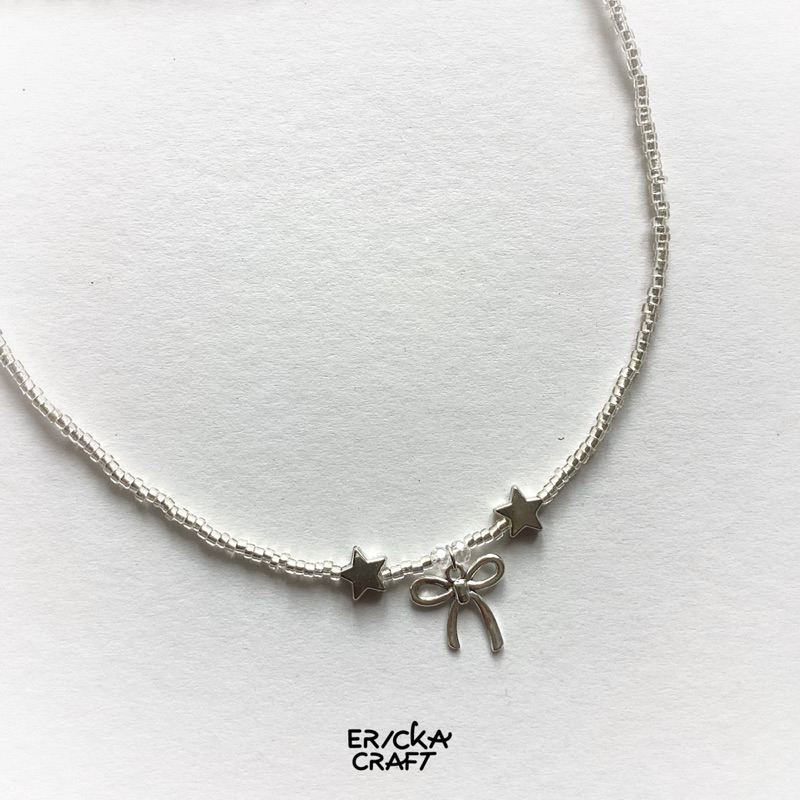 Y2K STAR RIBBON COQUETTE AESTHETIC NECKLACE BEADS โดย ERICKA CRAFT