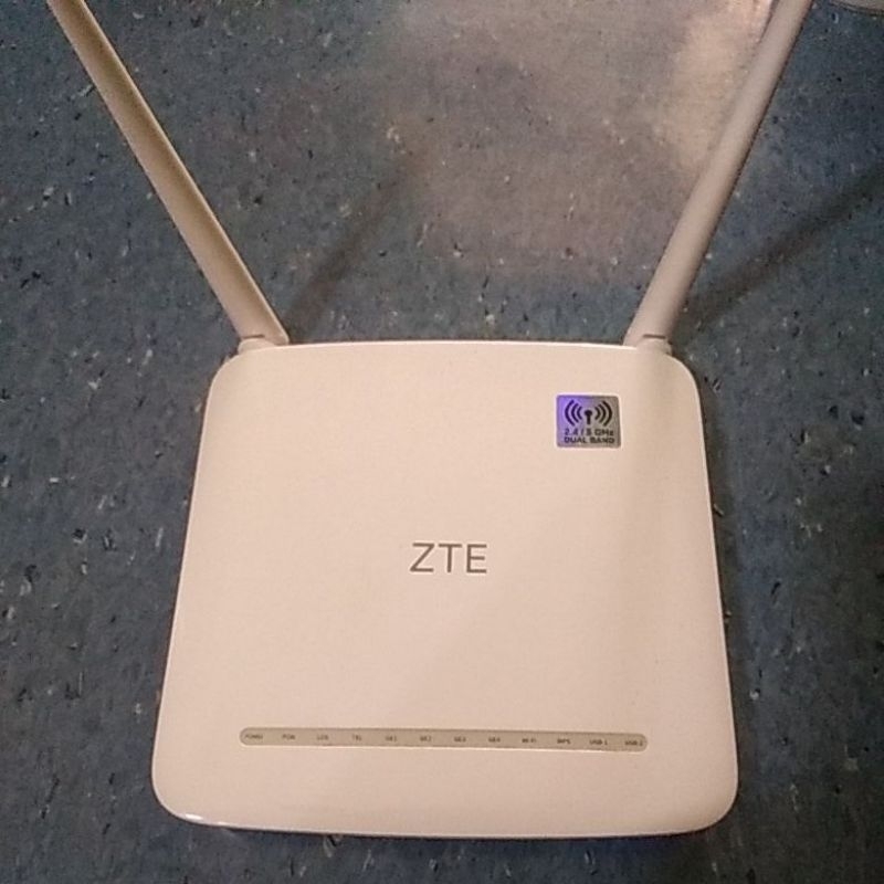 Zte ZXHN F670L GPON มัลติเลเซอร์แบบดูอัลแบนด์