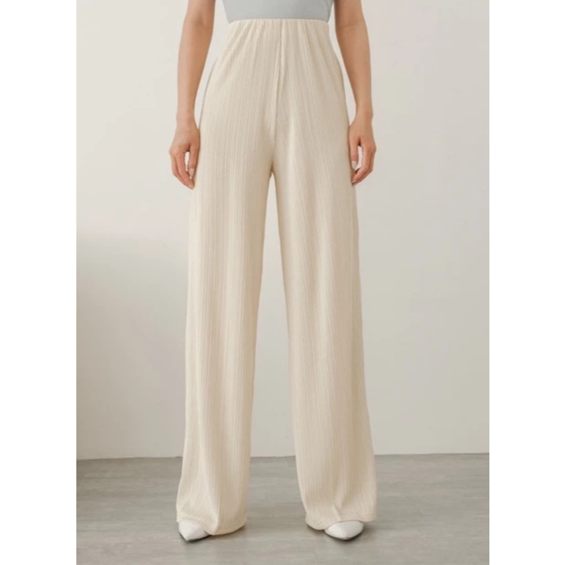 Preloved yeona.id กางเกงจับจีบ yeona id seine