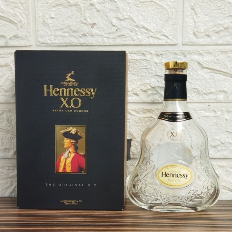 Hennessy XO ขวดเปล่าหายาก + กล่อง 350 มล