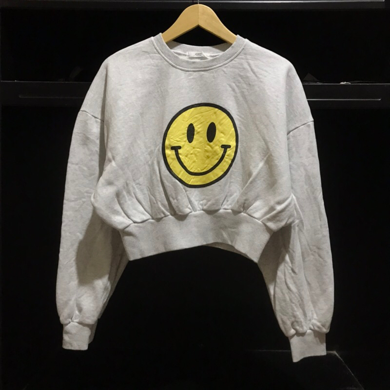 เสื้อสเวตเตอร์ครอปคอกลมสตรี street smile 2nd