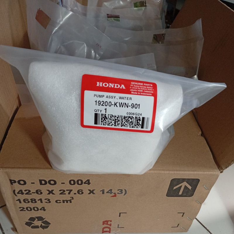 ปั้มน้ํา vario 125 pcx 150 ปั้มน้ําหม้อน้ํา 19200 KWN 901