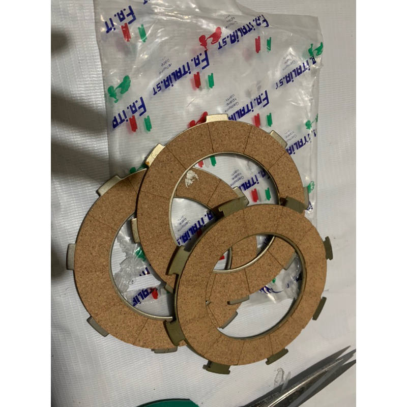 แผ่นคลัช Pad Clutch Per 7 Vespa Excel Pxe px Exclusive Fa