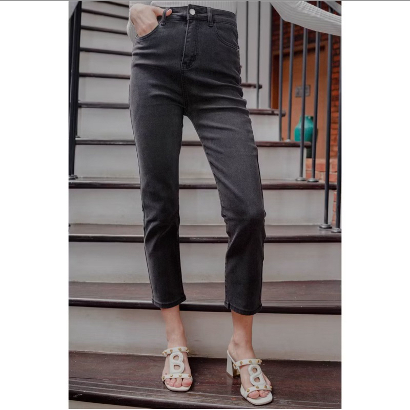 Cilia Jeans สีเทา NEEDLE THREAD