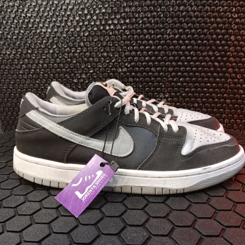 รองเท้าผ้าใบ Nike SB DUNK LOW J-PACK SHADOW SIZE 41 INSOLE 26