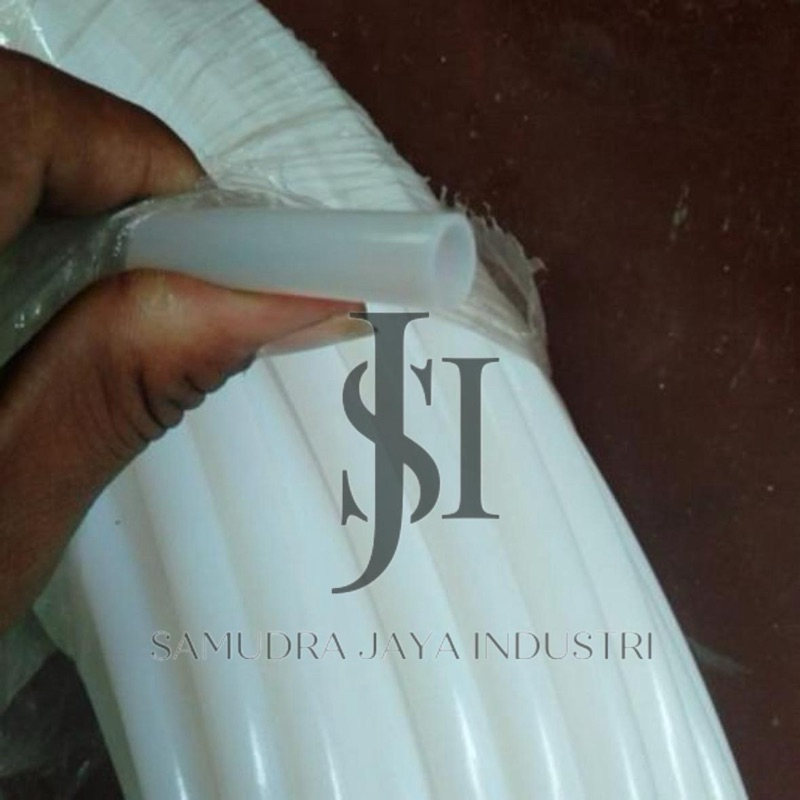 สายเทฟลอน 4mm x 6mm x 1meter (Teflon Hose PTFE Tube)