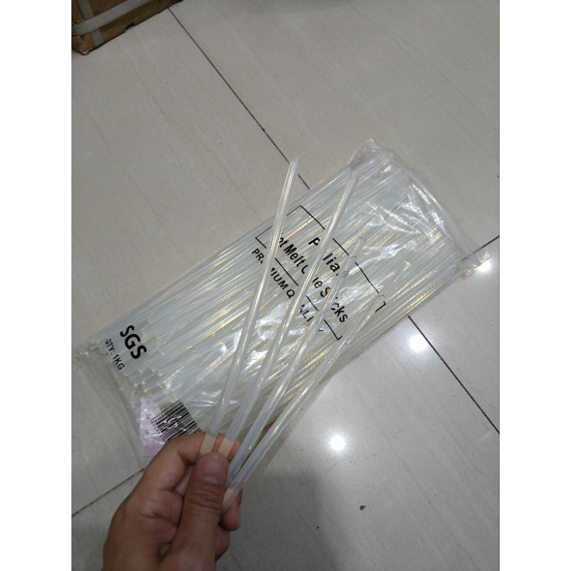 LILIN *1PAK Glue Gun Refill *SMALL / Glue Stick Refill Glue Gun Glue Burning Wax Glue