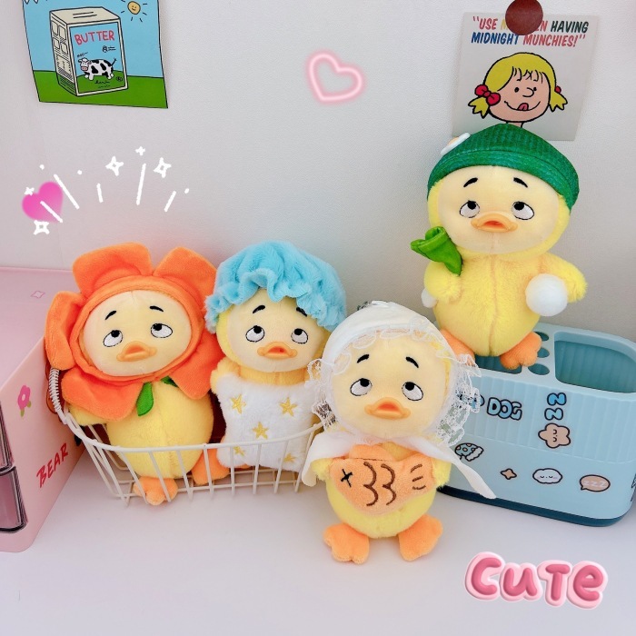HP GUNDAN LUCKY CAT พวงกุญแจ UPSET DUCK UPSET DUCK KEYCHAIN UPSET DUCK DOLL DUCK DOLL UPSET BIRTHDAY