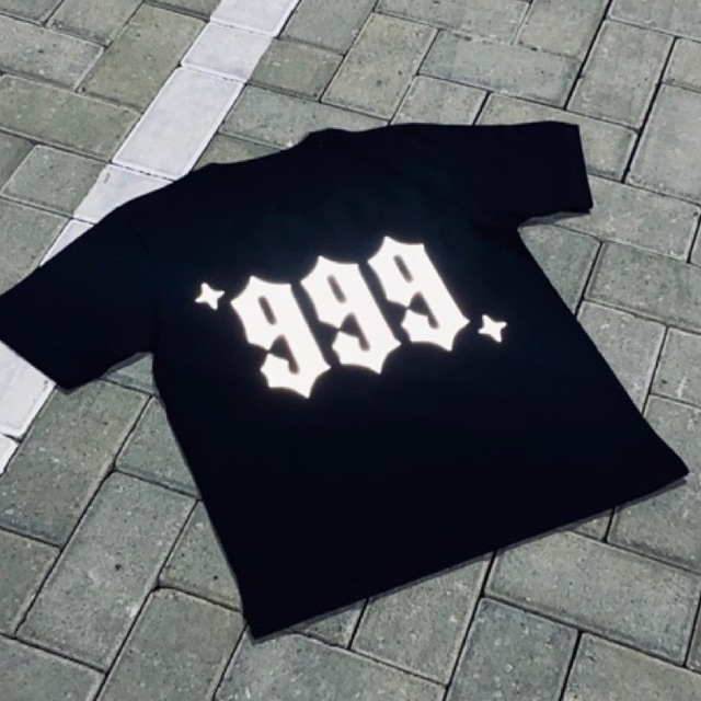 เสื้อยืด PREMIUM REGULAR LIGHT UP 999