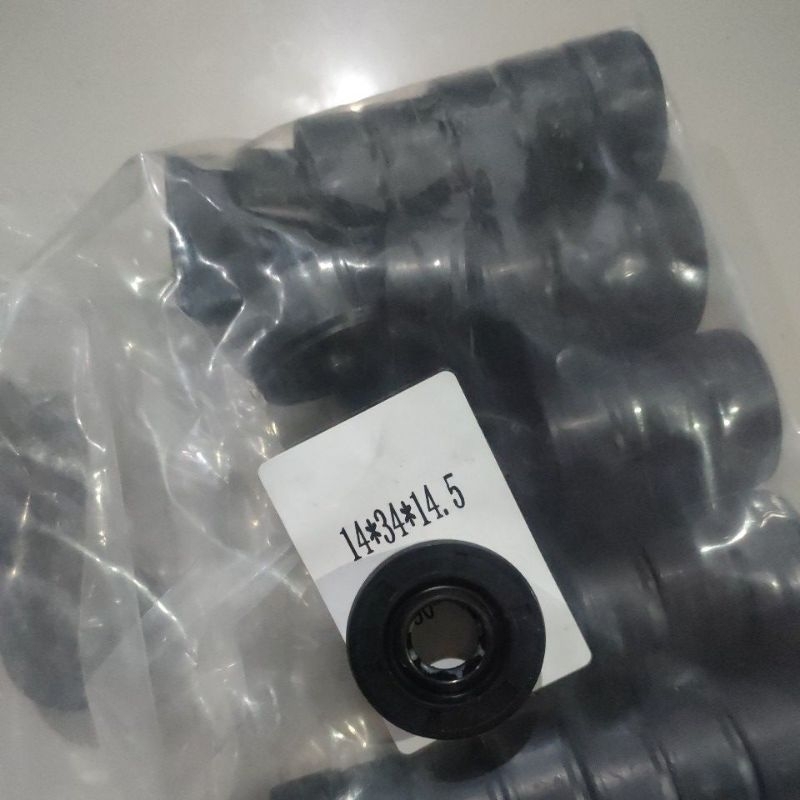 ซีลด้านหน้า VESPA MATIC