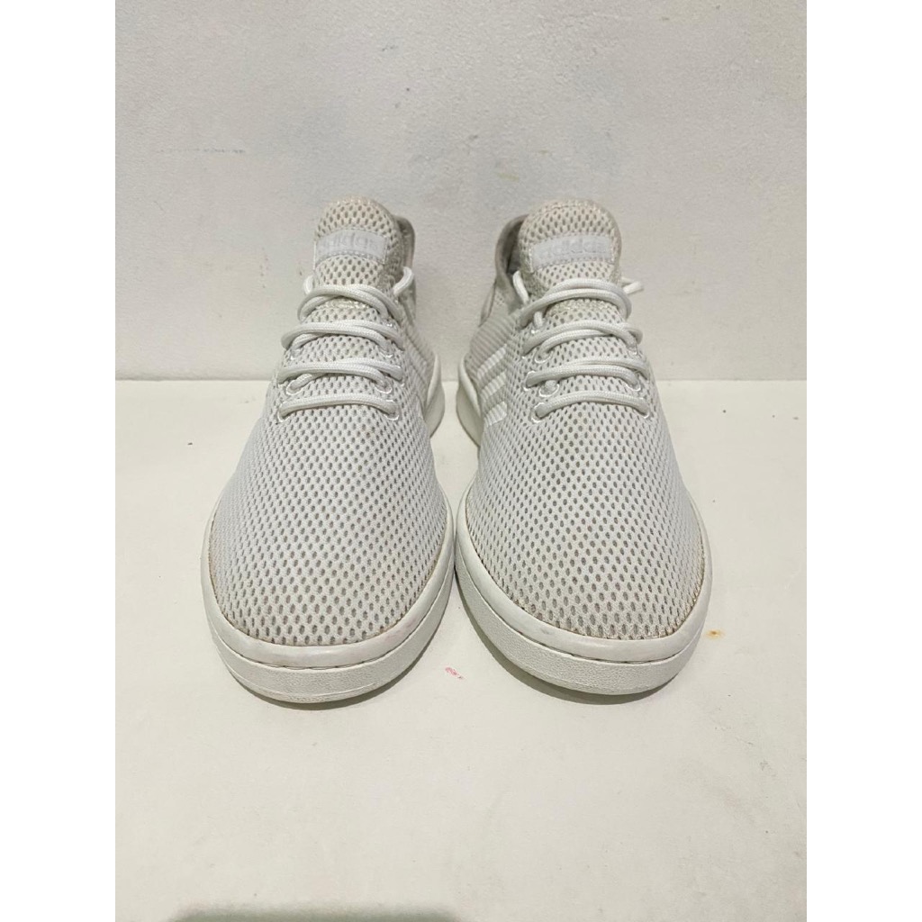 536. AD1D4S Court Adapt สีขาว ไซส์ 38,5