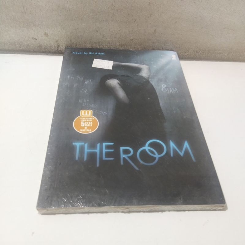 หนังสือซุปเปอร์ - The Room Novel
