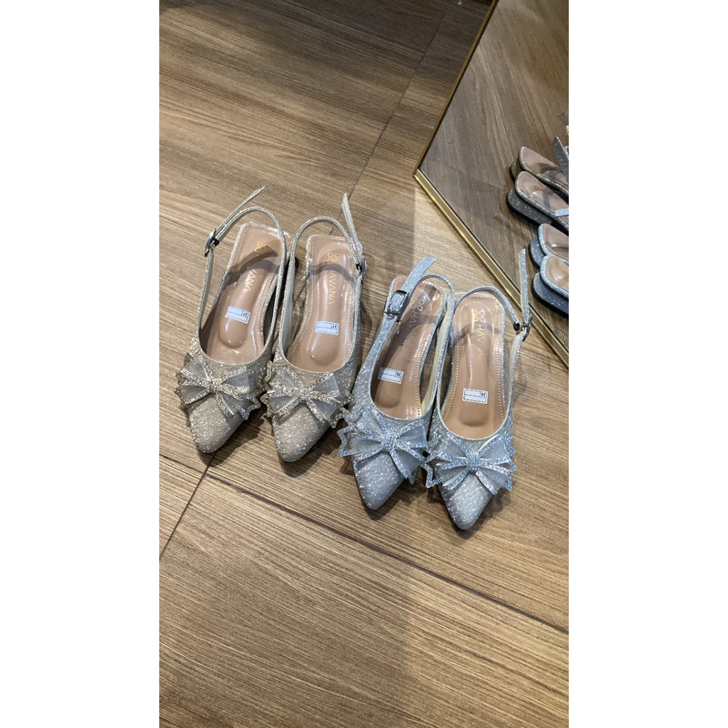 รองเท้าส้นสูง Zalora