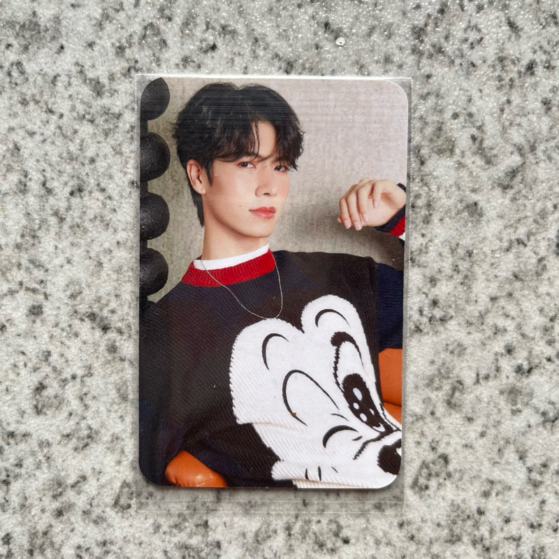 Photocard อย่างเป็นทางการ JJay Patikhan Fueangfunuwat Kazz Magazine BeOnCloud THC ตัวละครที่ซ่อนอยู่