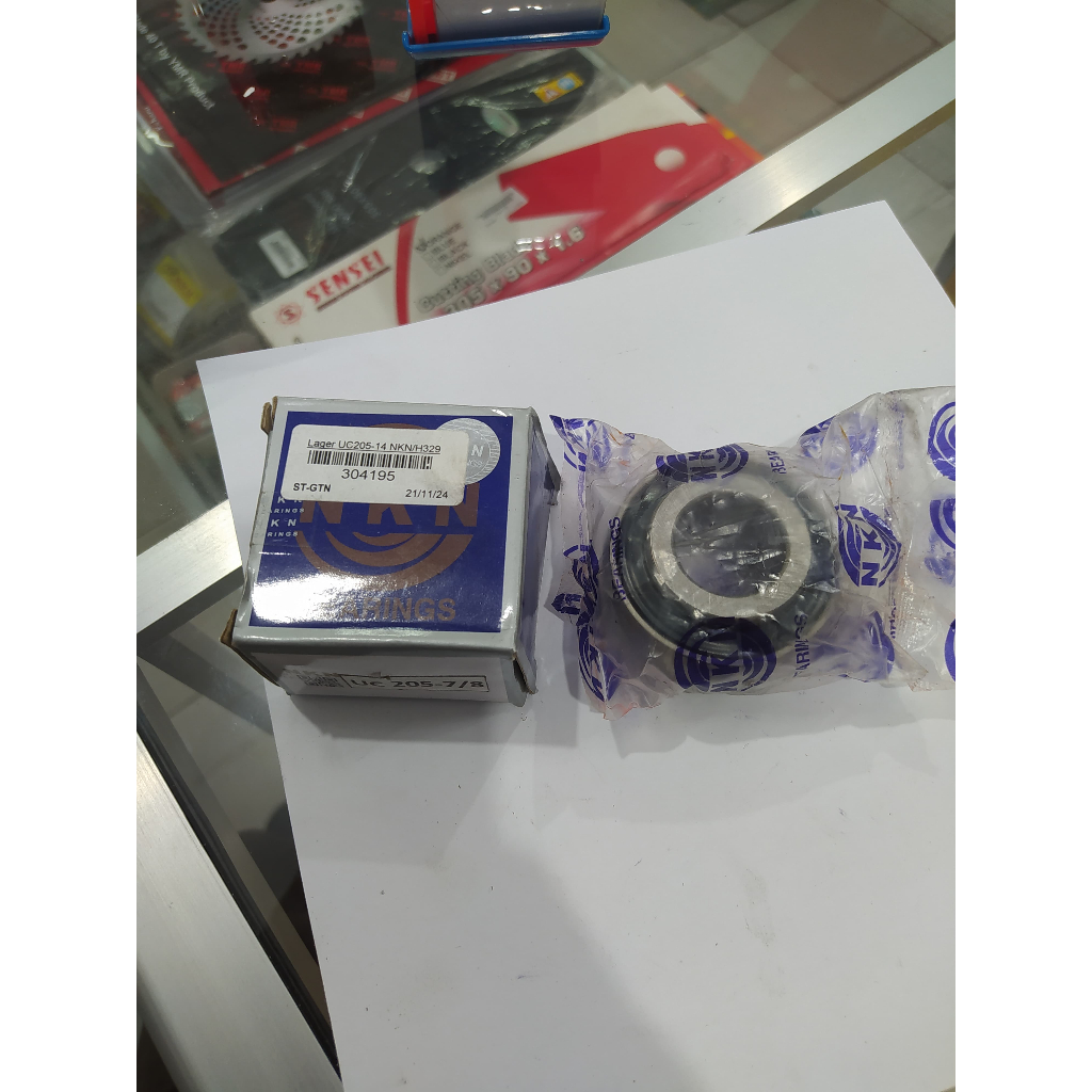 Lager UC205-14 NKN แบริ่ง