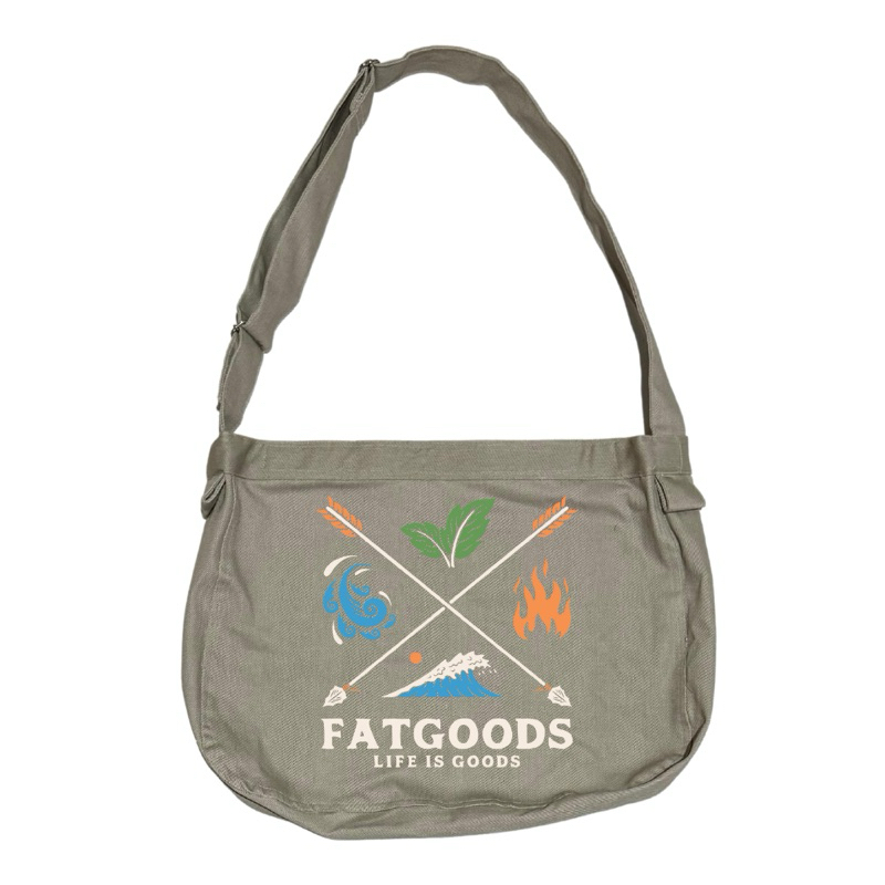 Fatgoods กระเป๋าสะพายข้างผู้ชาย Newspapperbag Cotton Canvas Arrow