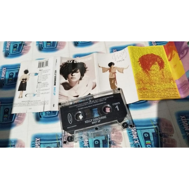 เทปคาสเซ็ท Kelly osbourne/shut up tape