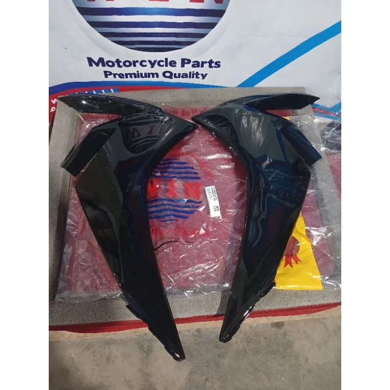 01-B34-318-Outer Wing Legshield Honda Blade ใหม่ 2011 ถึง 2014 WIN