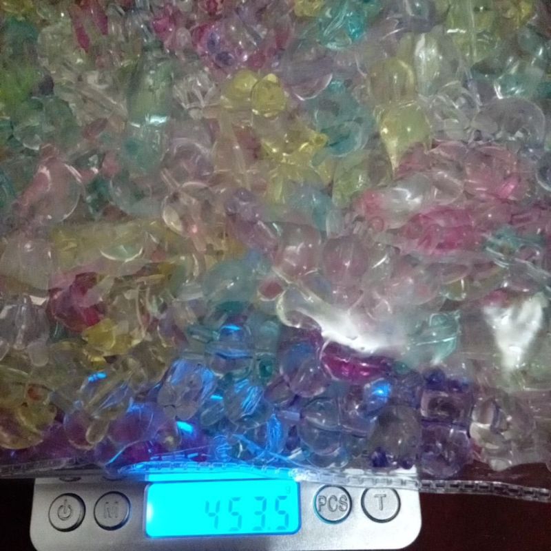 CLEAR RABBIT BEADS 1 POUND