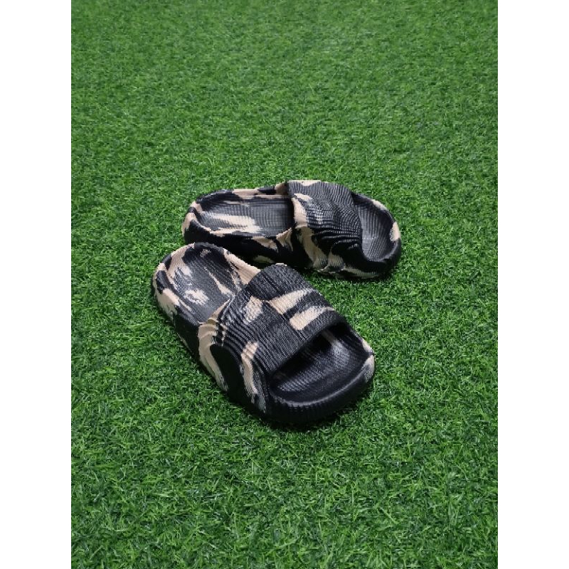 CLOOS CL 777 C-4W (30-35) / รองเท้าแตะ Slop Unisex / รองเท้าแตะยางนิ่ม / รองเท้าแตะใส่สบาย / รองเท้า