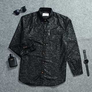 Kemeja Sultan Embos Pria Lengan Panjang Motif Etnik Hitam Casual Slim-fit