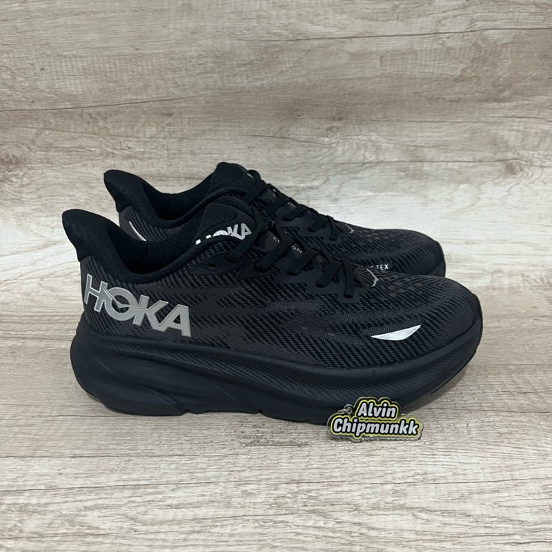 รองเท้า Hoka Clifton 9 Gore-Tex สีดํา