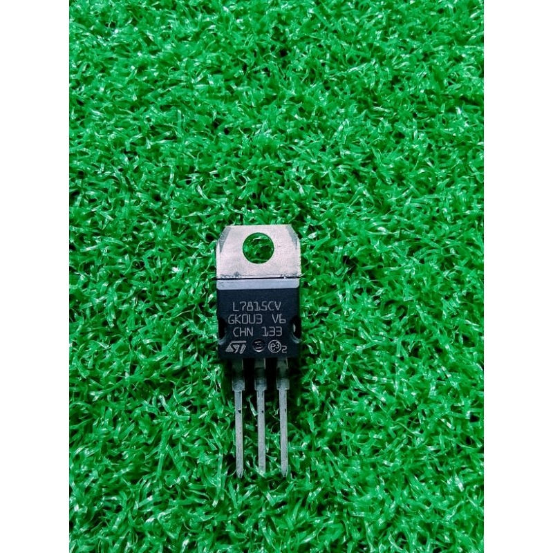 ไอซี L7815 CV*******