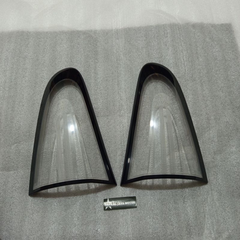 ไฟท้าย Toyota Sienta AII Type GV ดั้งเดิม Mica