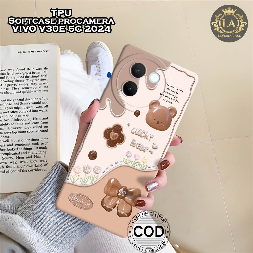 HP เคส VIVO V30E 5G 2024 ใหม่ล่าสุด - เคสแฟชั่นหมีน่ารัก - เคส VIVO V30E 5G 2024 Softcase - เคสกล้อง