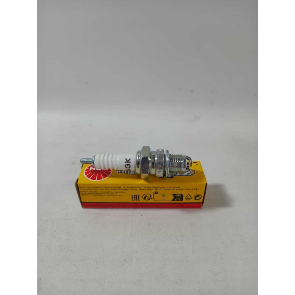NGK D6HS SPARK PLUG NGK D6HS MOTORCYCLE C90 C70 S90 S90Z CB100 CB125 TS125 V80 RXS NGK ยี่ห้อ