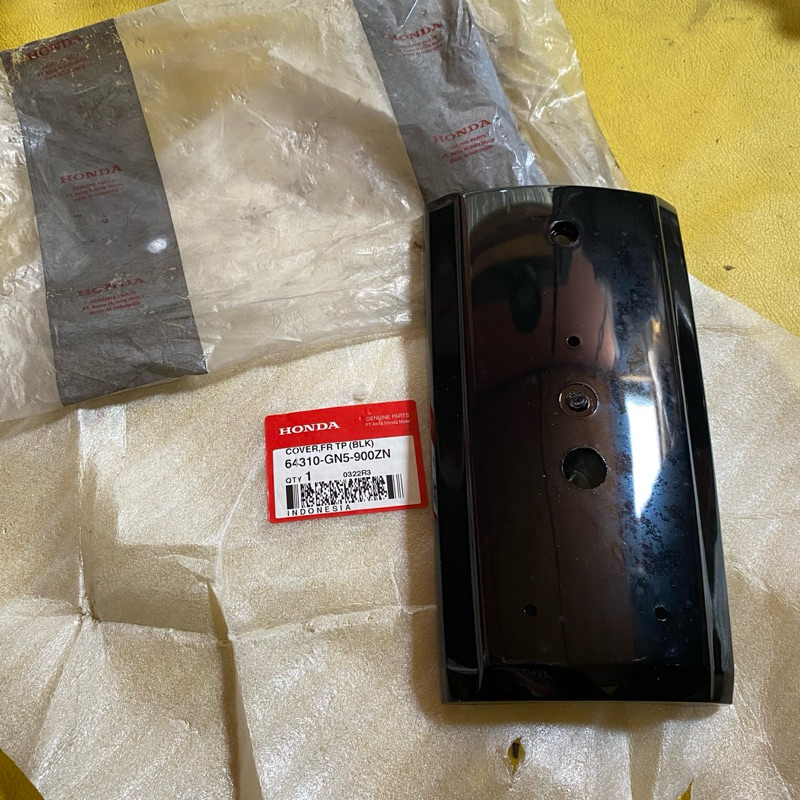 แผงหน้าอกหน้า honda Astrea Prima ดั้งเดิม 64310-GN5-900ZN