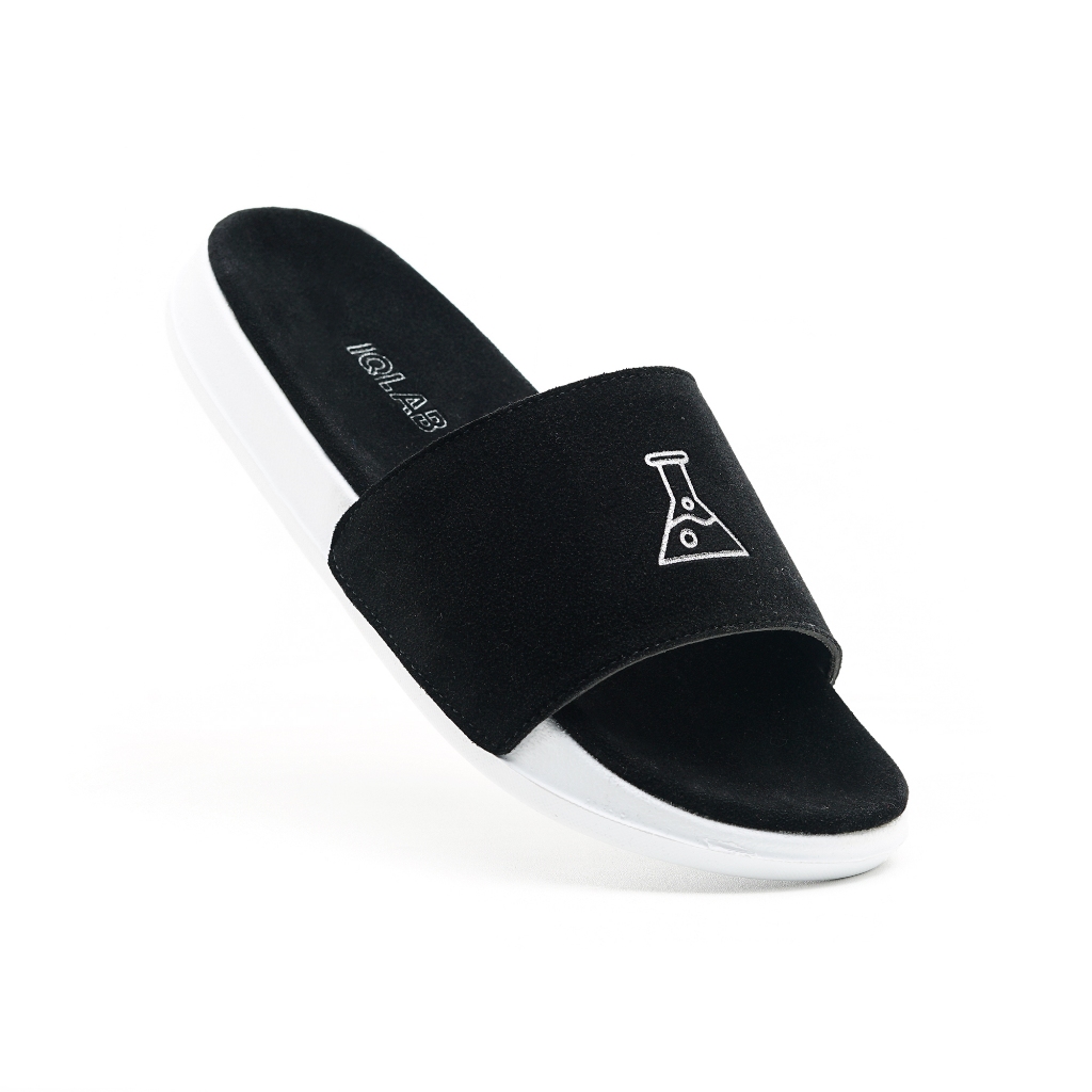 Iqlab Footwear - Black Jack - Slip On Sandals - รองเท้าแตะสไลด์ - รองเท้าแตะ Slop - รองเท้าแตะลําลอง