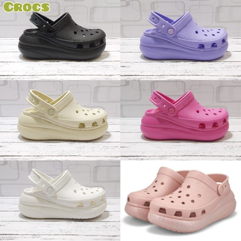 CROCS CRUSH รองเท้าแตะผู้หญิง CLOG รองเท้าแตะผู้หญิง WEDGE รองเท้าแตะผู้หญิงสติกเกอร์ของขวัญ CROCS ร