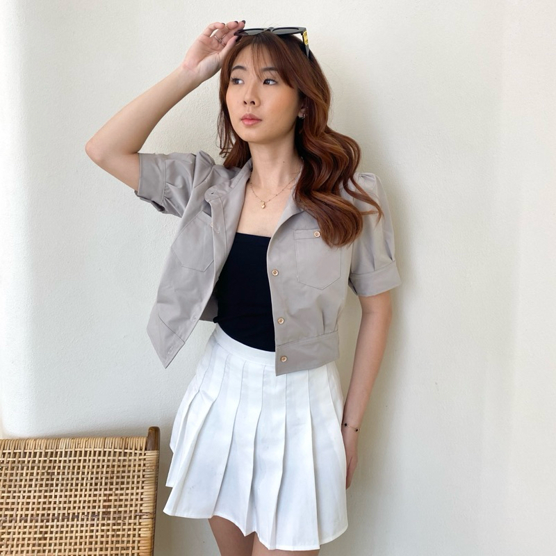 KEMEJA FAVORITE AVE 101A - Shena Puffy Crop Shirt Puffy Sleeve Crop Shirt Top Catoon Twill