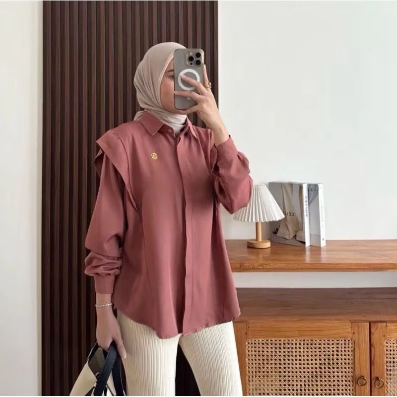 เสื้อ Andini********